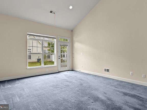 5th image of 7221 Ivy Bank Rd