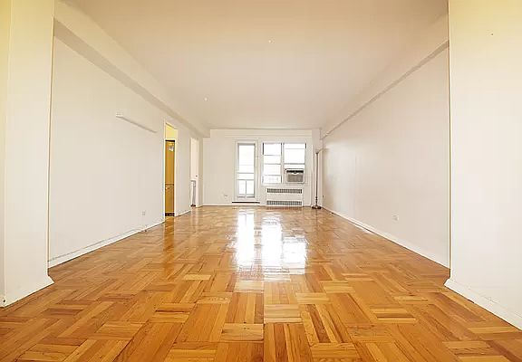 5th image of 110-20 71st Rd #810A
