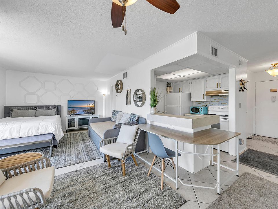 1st image of 775 Gulf Shore Dr #1031