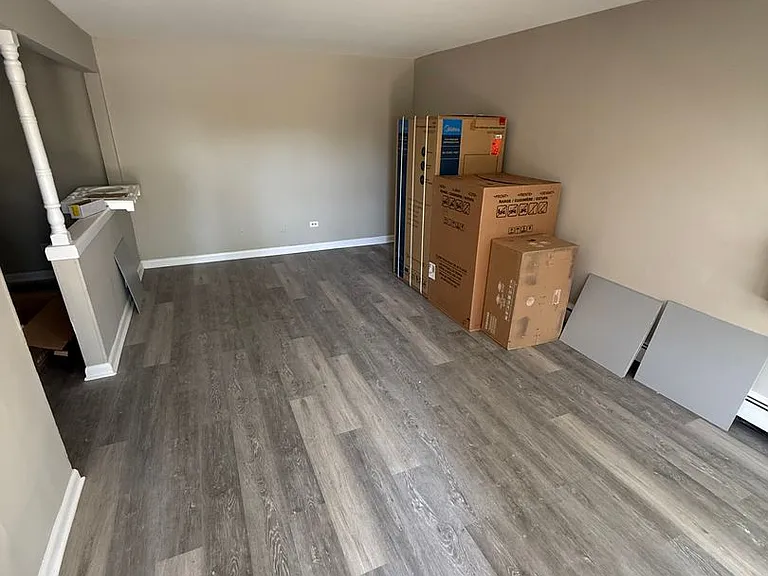 2415 Paradise Blvd — Photo 5