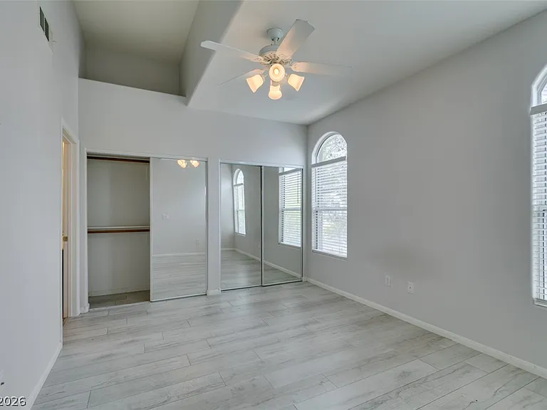 700 Carnegie St #421 — Photo 33