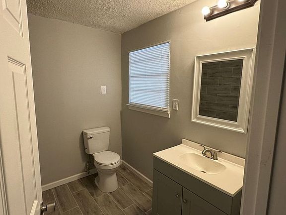 4853 Ortie Dr 9_10182024