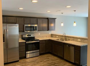 1883 Wrigley St, Ely, IA 52227