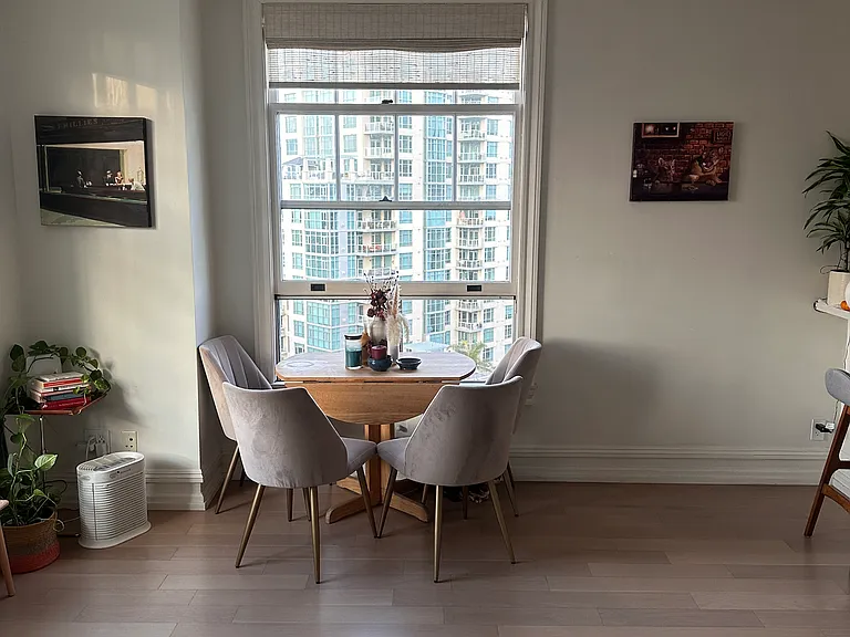 702 Ash St #701 — Photo 8