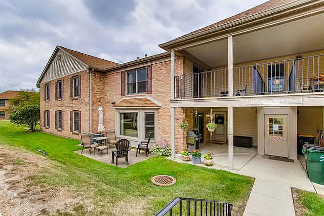 1st image of 1775 Sussex Walk APT A