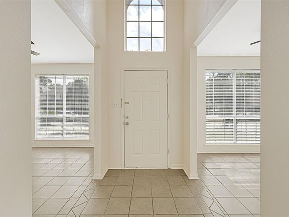 3rd image of 13803 Vickston Ln