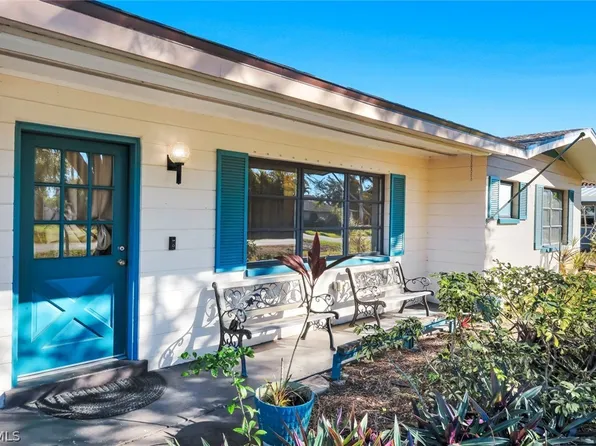 8760 Dartmouth St, Fort Myers, FL 33907