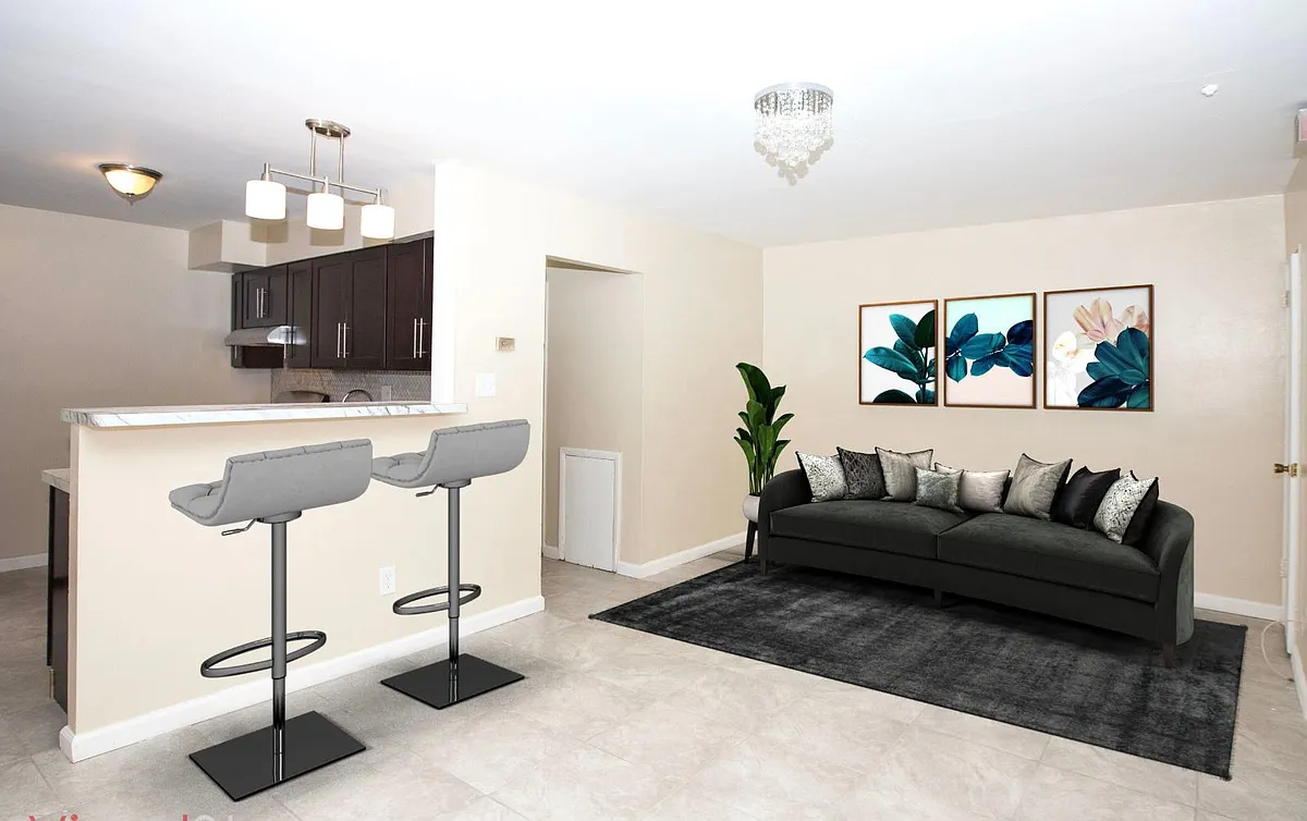 Premier Living Room/Kitchen - Crittenden