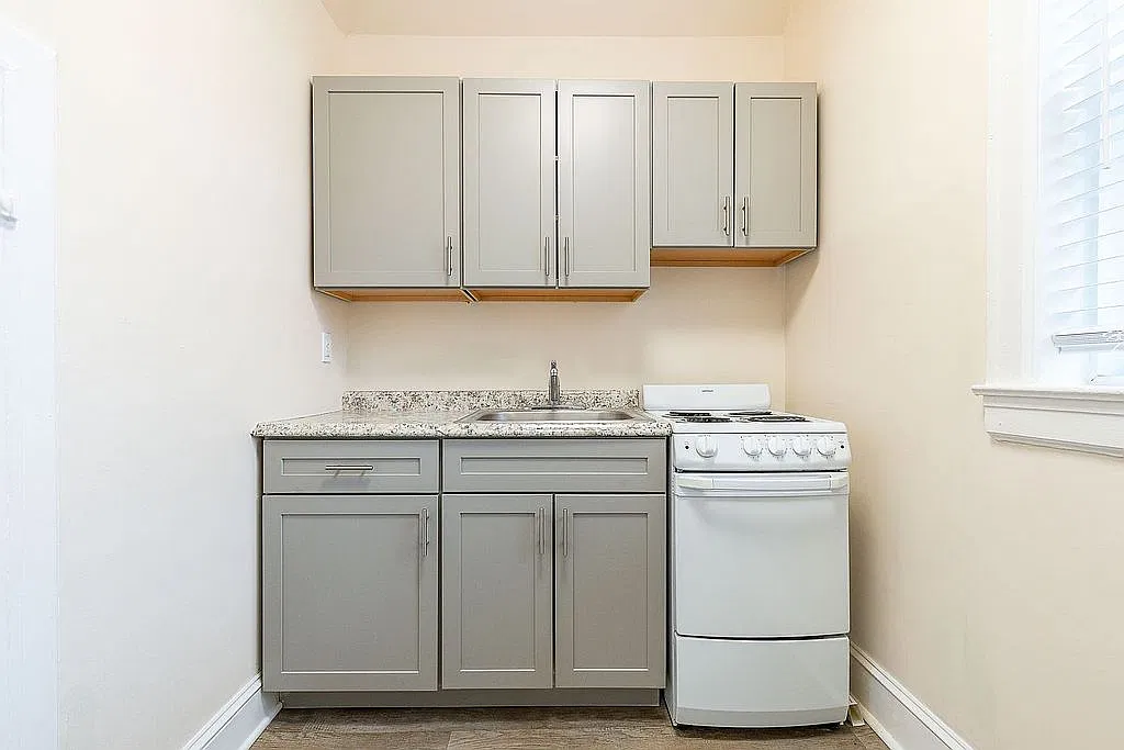 Studio, $1,199 — Photo 1
