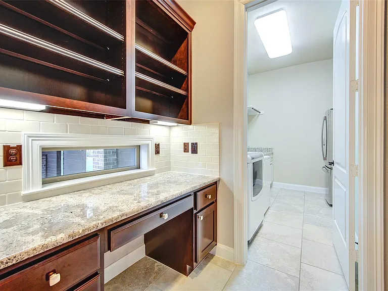 4711 Derbywood Glen Ln — Photo 17