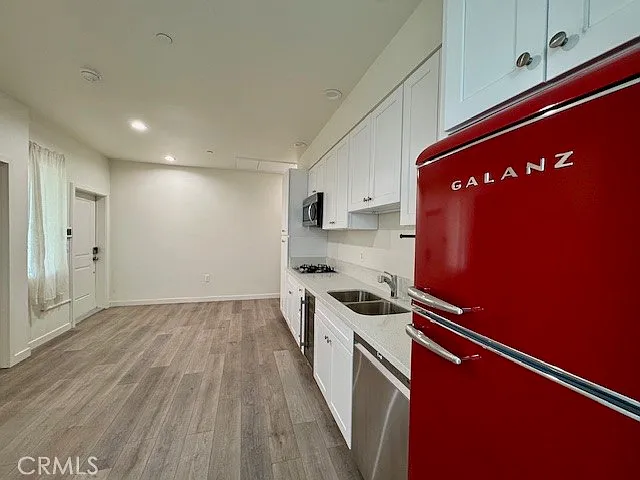 5630 Beck Ave — Photo 5
