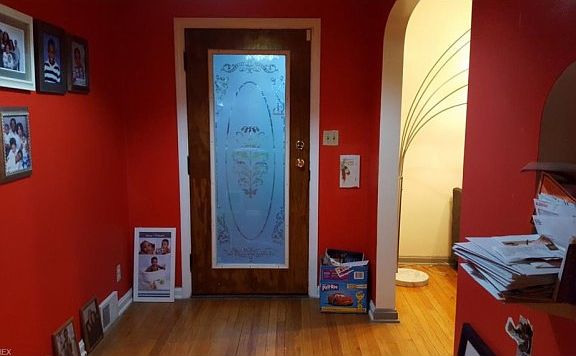 3rd image of 1335 Delia Ave