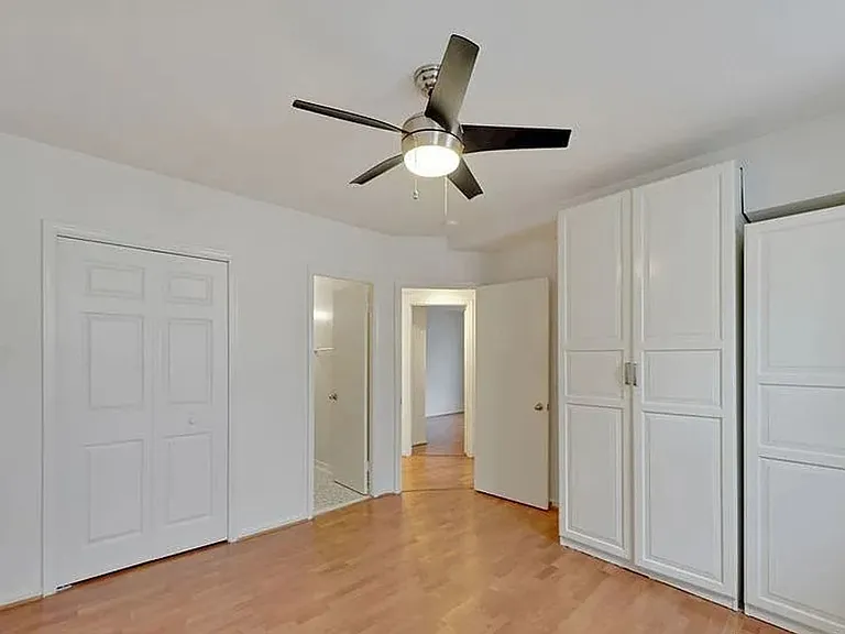1421 Columbia Rd NW #304 — Photo 14