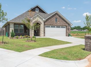 12709 NW 2nd Ter, Yukon, OK 73099