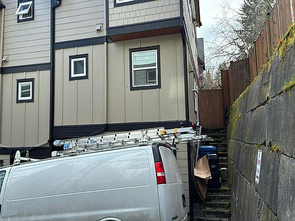 2nd image of 2432 SW Holden St APT A