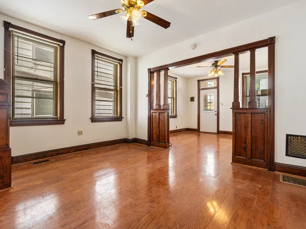 226 S Locust St, Hagerstown, MD 21740