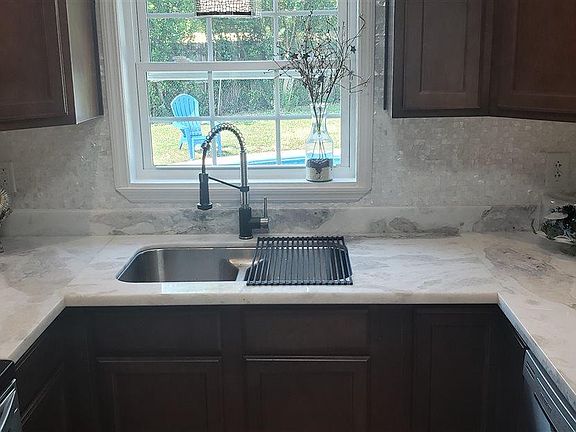 4th image of 4202 Coldsprings Dr