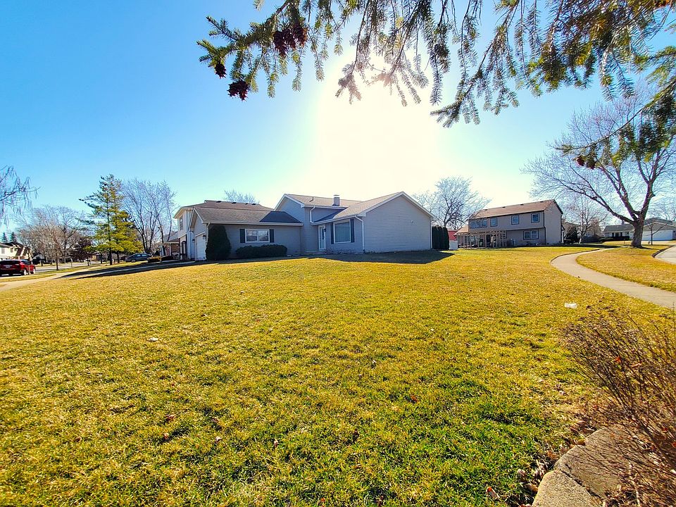 1st image of 1112 Monroe Dr