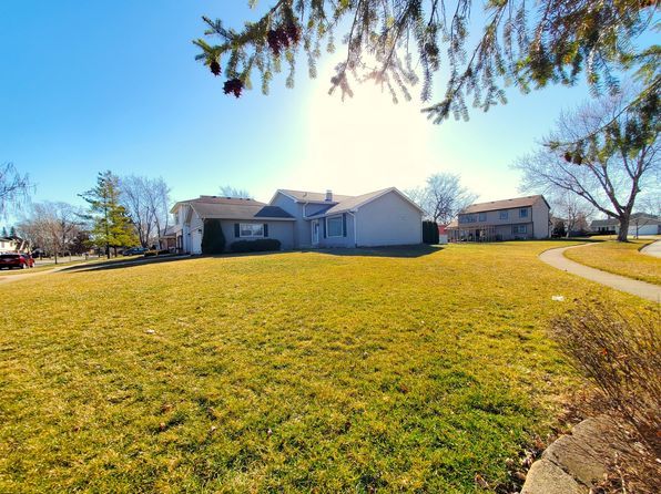 Bartlett IL Real Estate - Bartlett IL Homes For Sale | Zillow