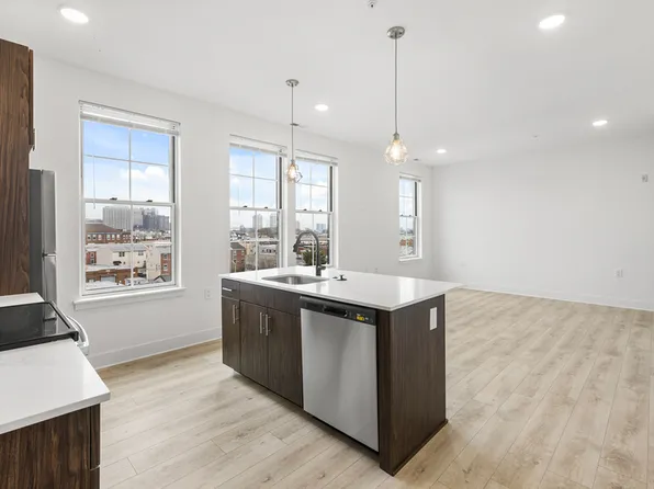 943 Washington Ave, Philadelphia, PA
