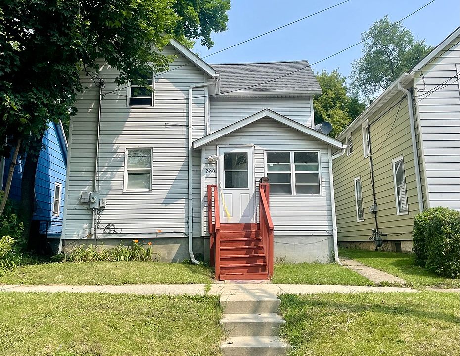1st image of 226 McKinley Ave