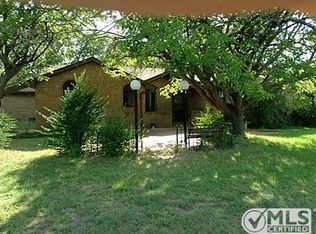 8004 Ruidosa Ct S, Arlington, TX 76002