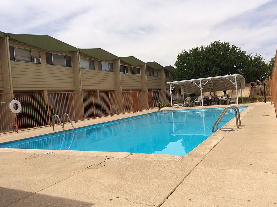 Gated Pool in complex