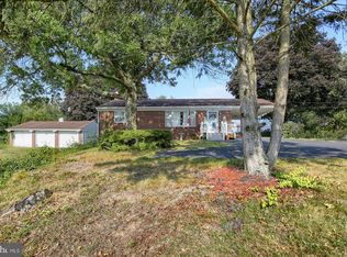 1 Ellen Dr, Enola, PA 17025