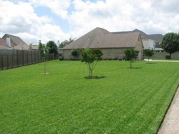 3rd image of 3171 Jamestown Ln