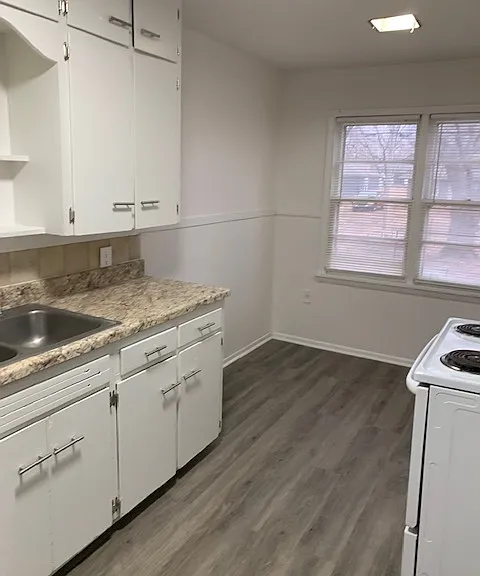 2301 S Belmont St — Photo 9