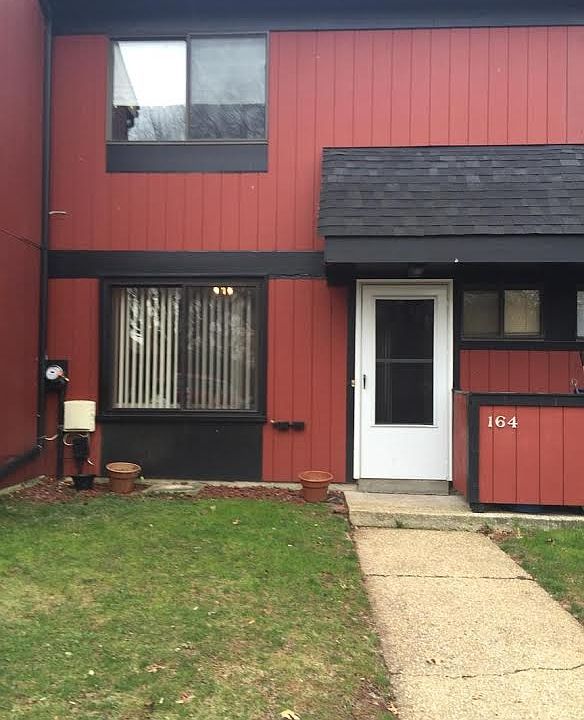 1st image of 164 Balsam Pl