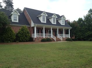 6704 Fegan Rd, Summerfield, NC 27358