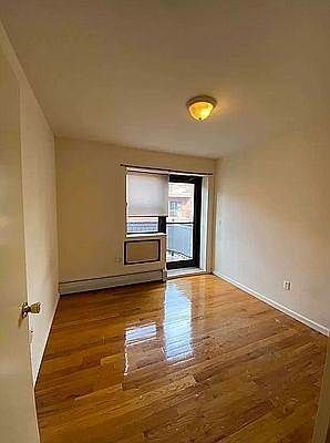 4th image of 36-21 32nd St #4