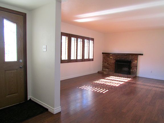 3rd image of 24361 Shadeland Dr
