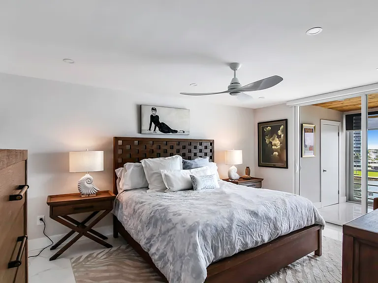 44 Yacht Club Dr #611 — Photo 13