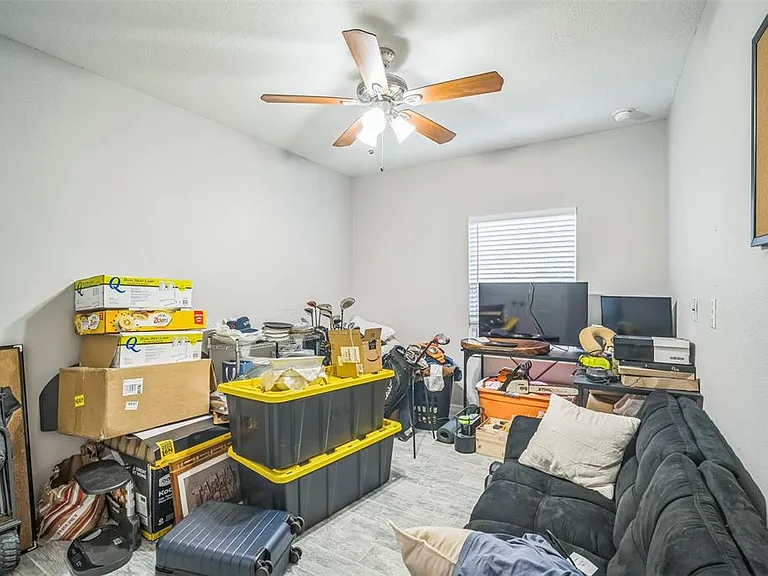 3610 N Tampa St — Photo 7