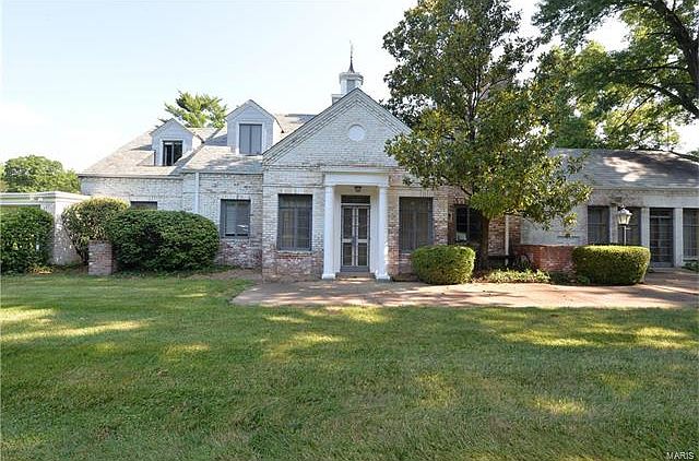 1st image of 6 Terry Hill Ln