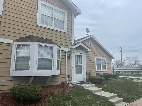 1st image of 461 N Cambridge Dr #461