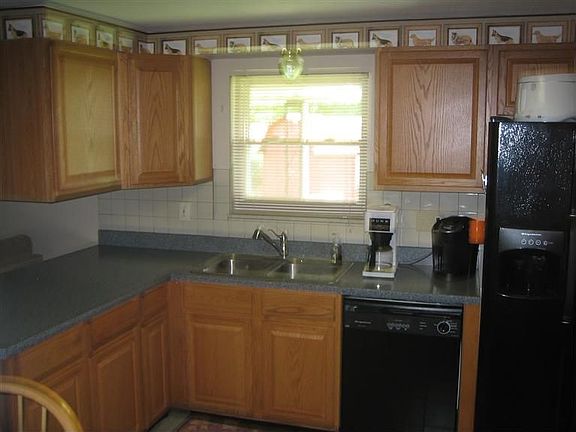 4th image of 7028 Klyemore Dr