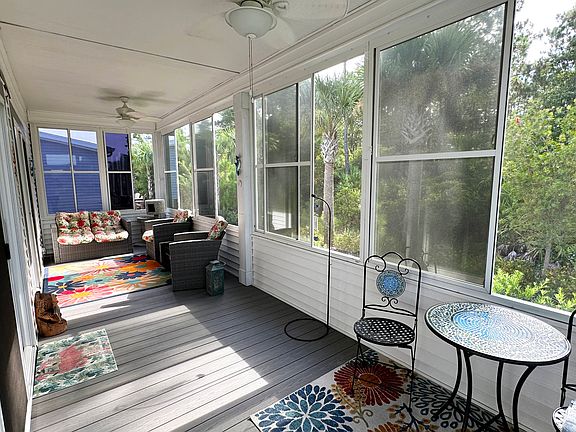 Florida all-season room
