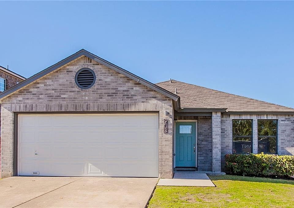 1st image of 203 Cottontail Dr