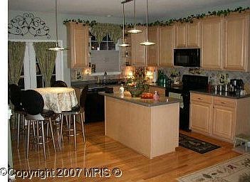 3rd image of 4121 Killington Ct