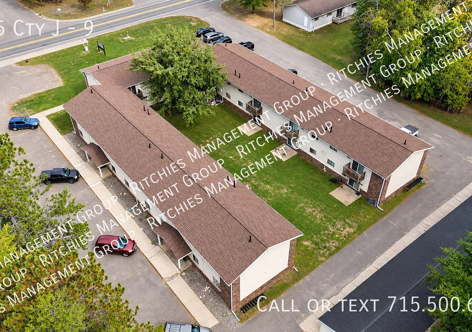 Updated 2 Bedroom Apartment in Minocqua with A/C, Storage & On-Site Laundry — Photo 4
