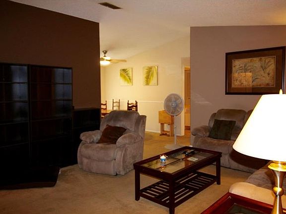 3rd image of 648 Timber Bay Cir W