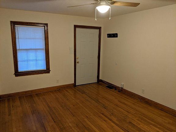 5th image of 151 E Wampum Ave