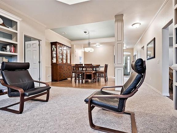 5th image of 2912 Northaven Dr