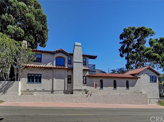 2nd image of 600 31st St