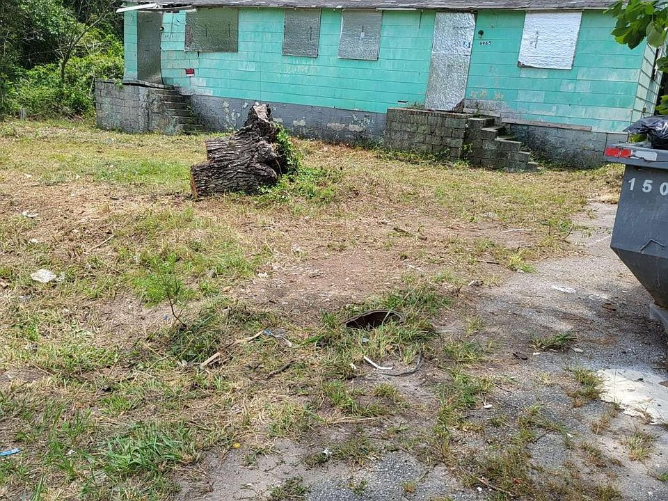 1st image of 6965 Maddox Rd