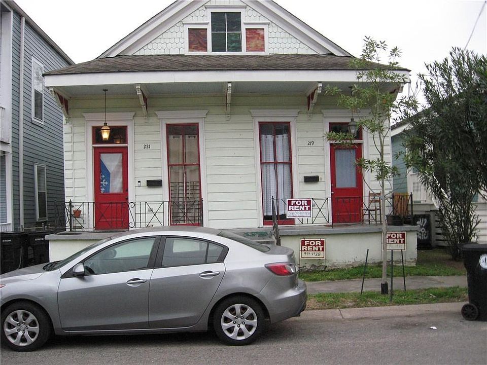 1st image of 219 S Salcedo St
