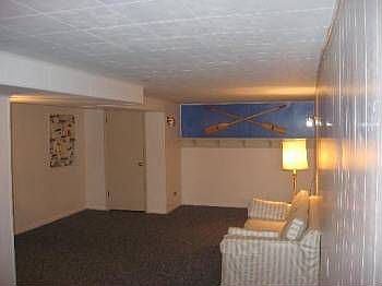 3rd image of 1435 Estate Ln #35